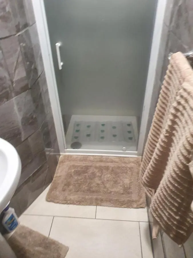 En Suite Bedrooms, Heaton, Newcastle United Kingdom